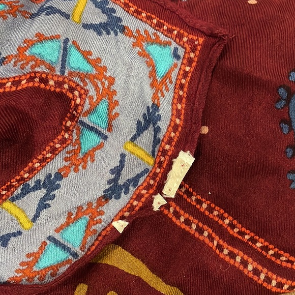 Loft The Square Scarf - Picture 4 of 6